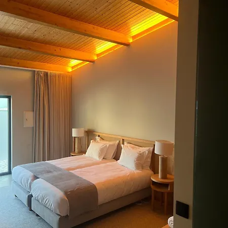 Quinta Condes De Valadares 로르스